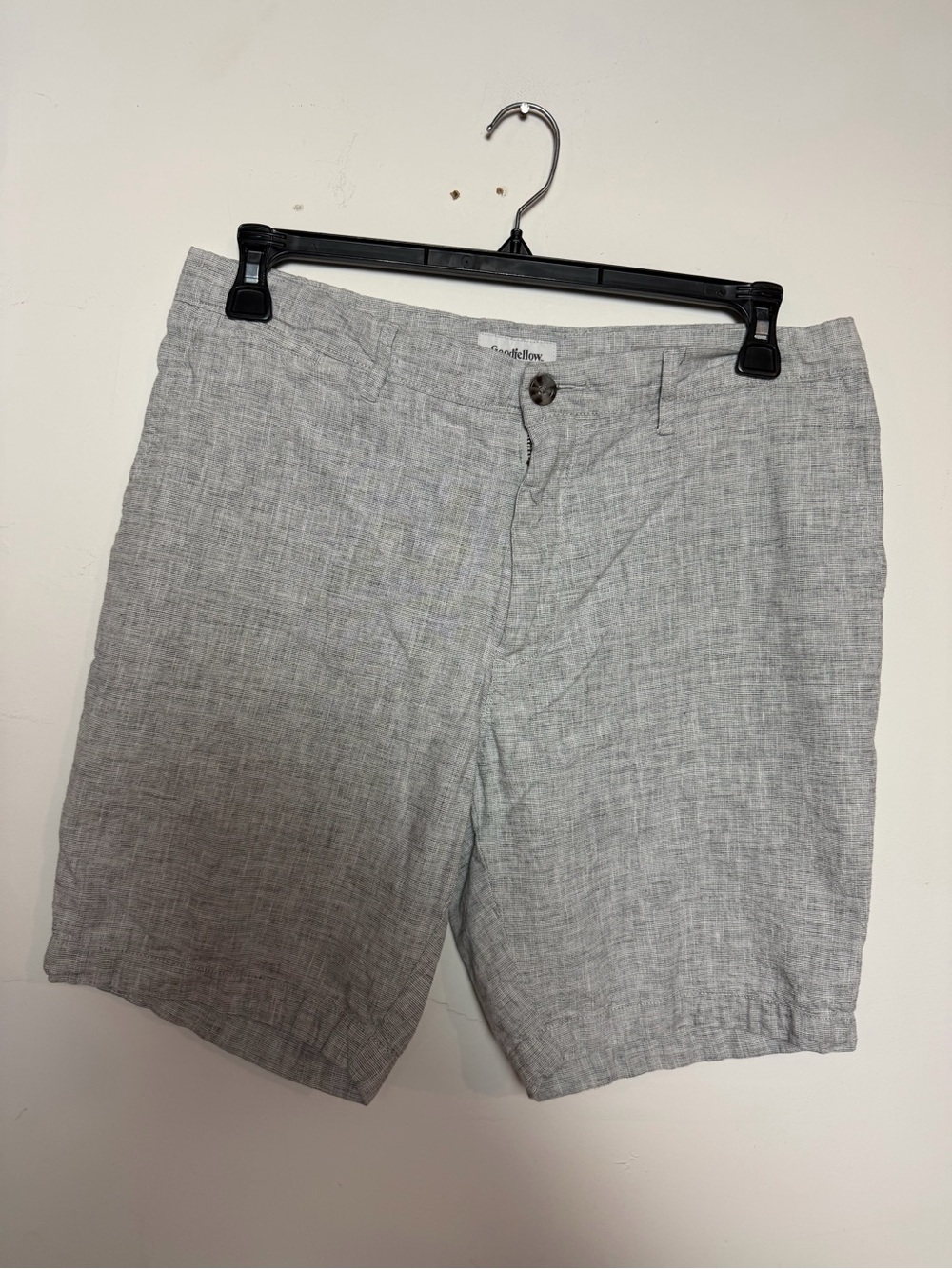 Goodfellow & Co Men’s 34 Gray Every Wear Shorts Casual Flat Front Chino